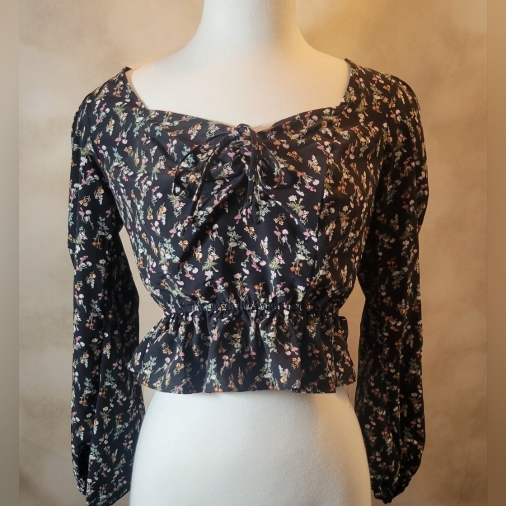 "Kingston Grey" Floral Long Sleeve Open Back Blouse